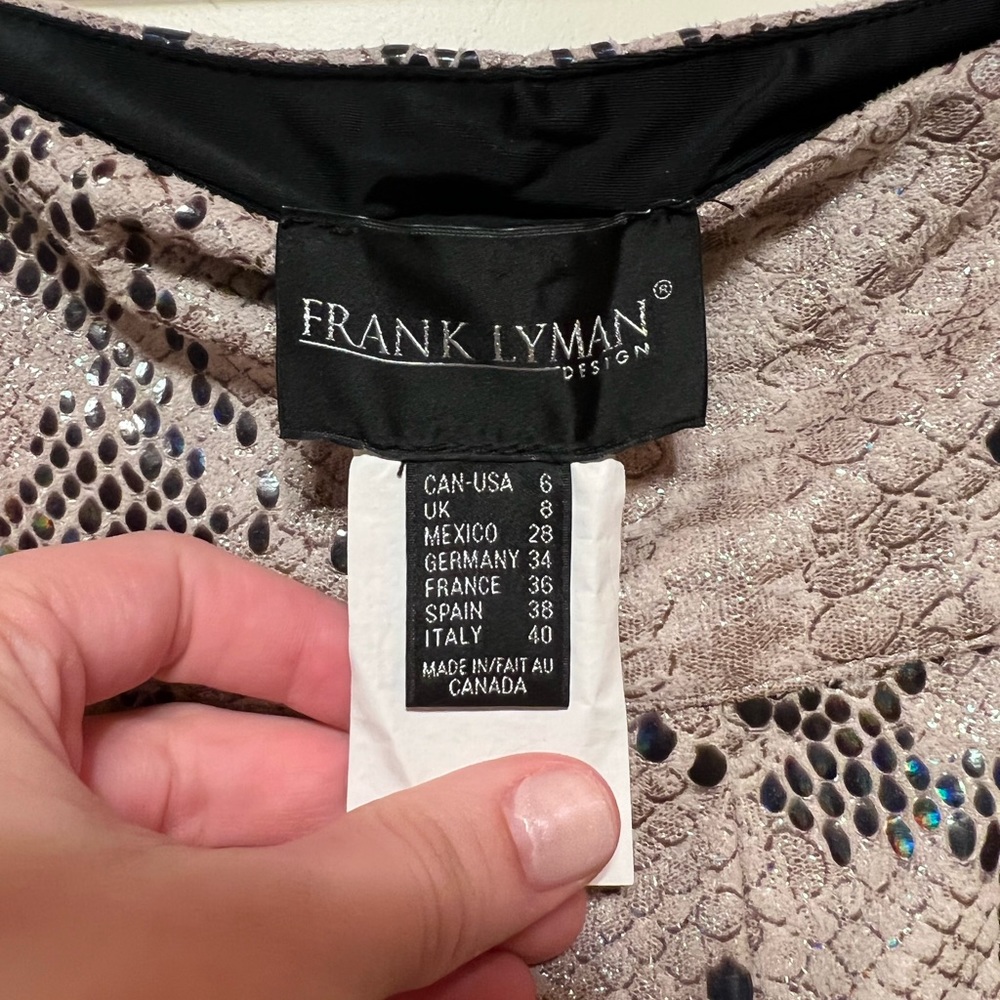 Frank Lyman Pants - Picture 5 of 6